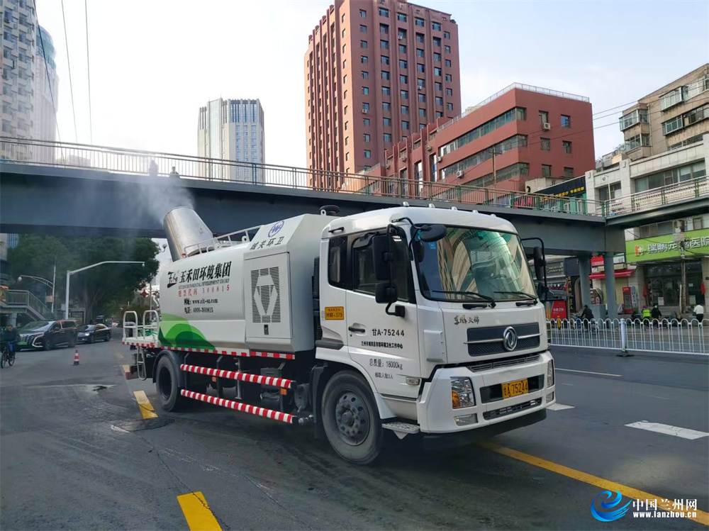 �m���гǹ�ί�۽��������c�I�����Ҿӭh��